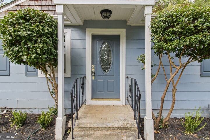 Property Photo: 1726 Jobeth Avenue SE GA 30316