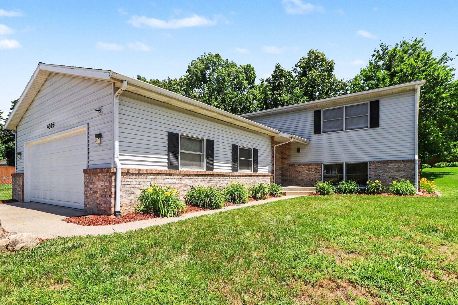 Property Photo: 4325 N Armand Avenue IN 46350