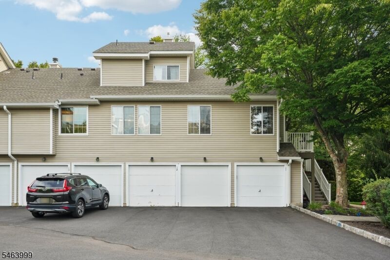 Property Photo:  11 Stevens Court  NJ 07921 