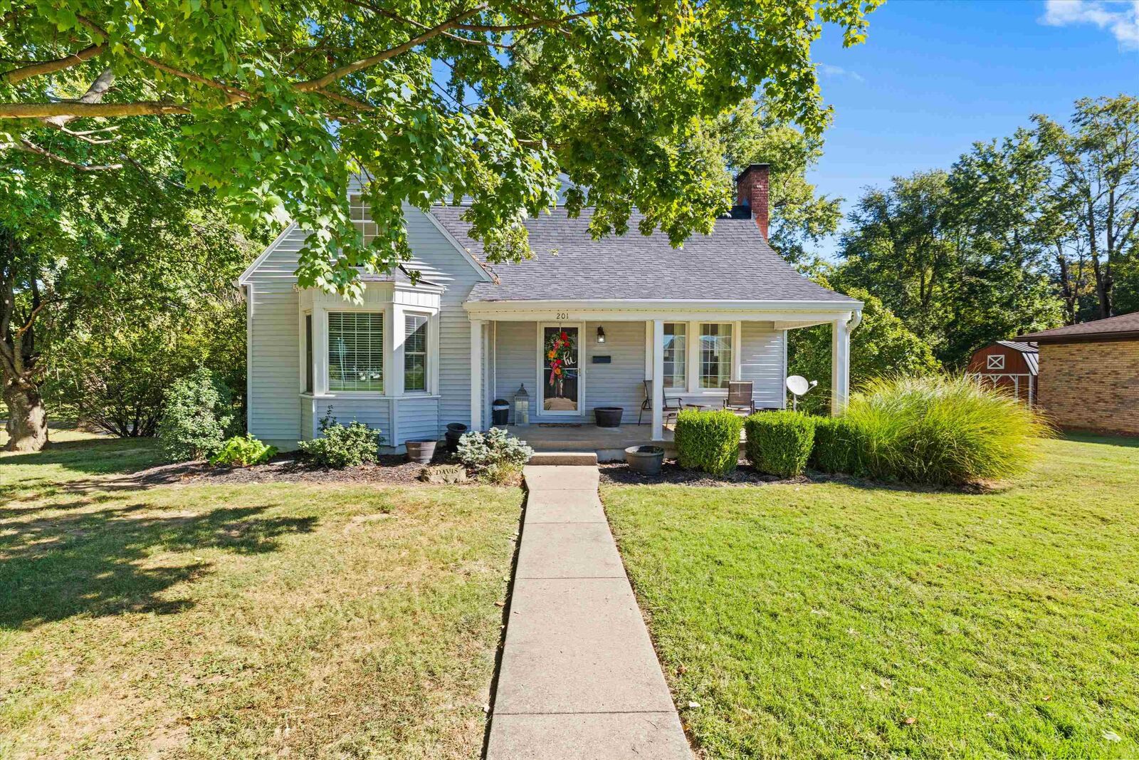 Property Photo: 201 E Geiger St KY 42437