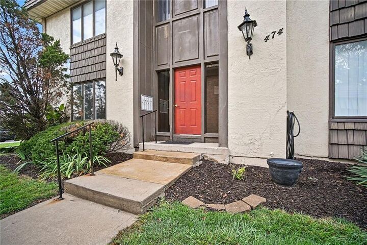 Property Photo: 474 W 104th Street A MO 64114