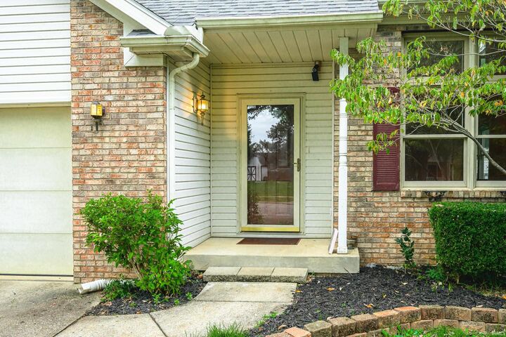 Property Photo:  600 W Cyprus Circle  IN 47403 