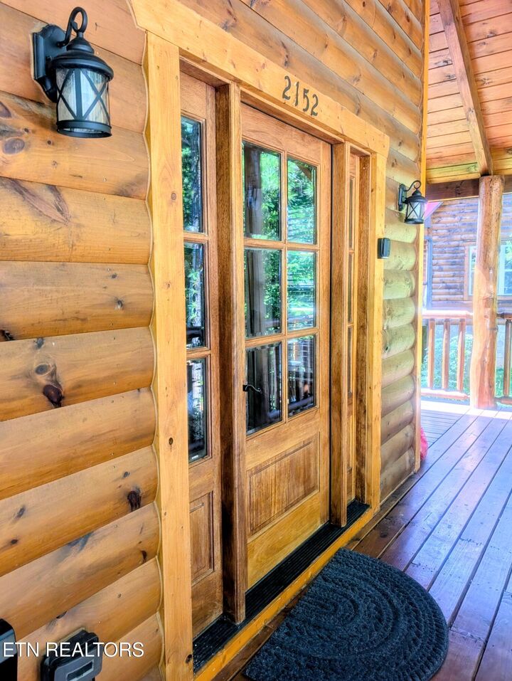 Property Photo:  2152 E View Drive  TN 37876 