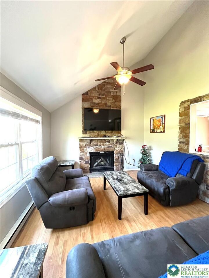 Property Photo:  1646 Clover Road  PA 18334 
