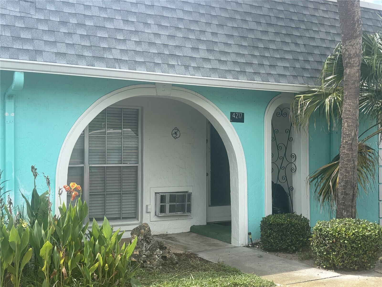 Property Photo: 4217 Arby Place 4217 FL 34652