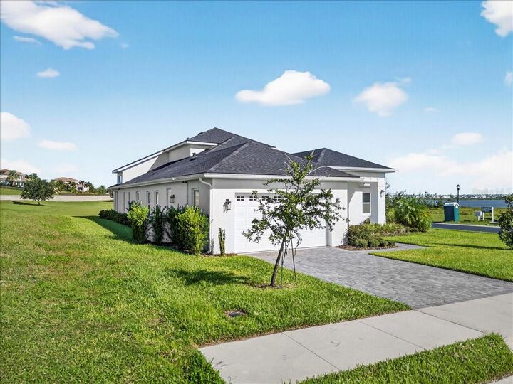 Property Photo:  200 Snowy Orchid Way  FL 33850 