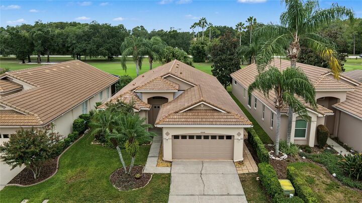 Property Photo:  4008 Silk Oak Lane  FL 34685 