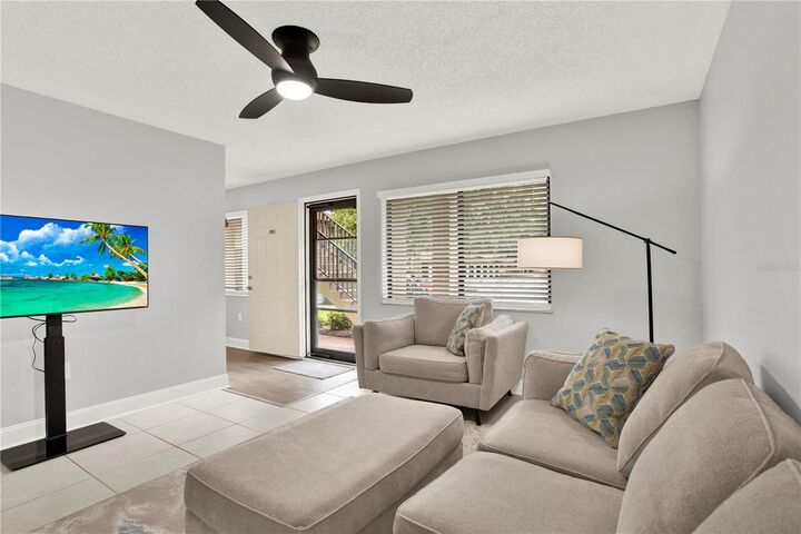 Property Photo:  1601 Big Tree Road 203  FL 32119 