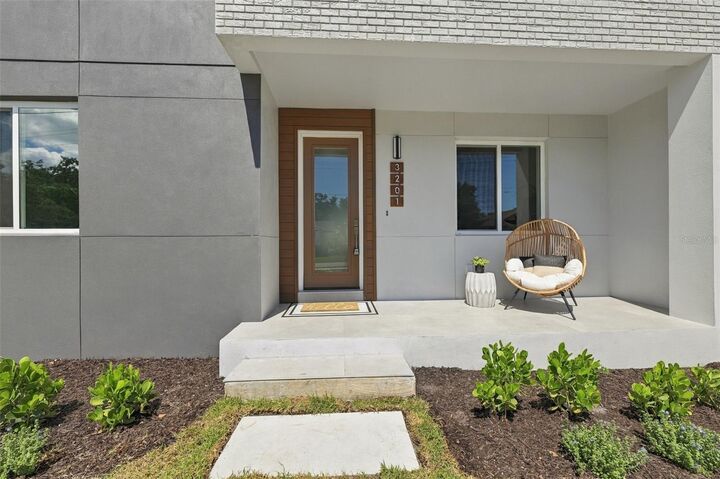 Property Photo:  3201 W Wyoming Avenue  FL 33611 