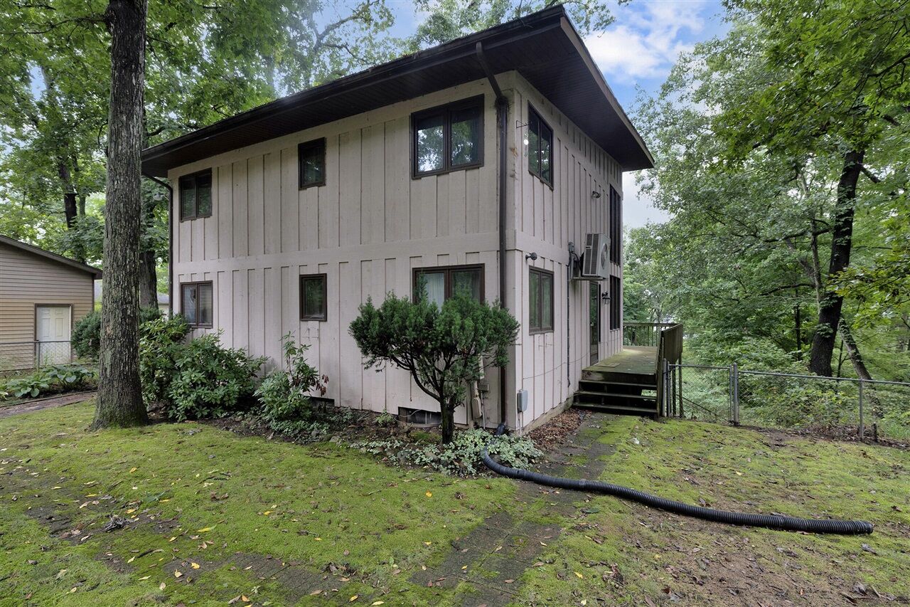 Property Photo:  70170 Arbola Drive  MI 49099-9057 