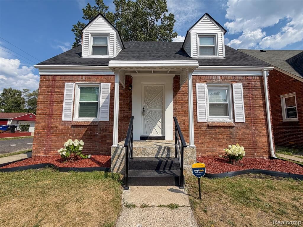 Property Photo: 17216 Appoline Street MI 48235 1401