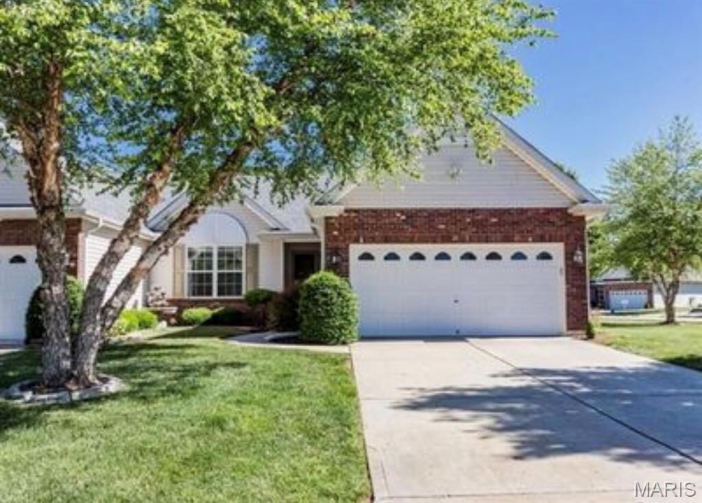 Property Photo: 20 Autumn Ridge Drive 83B MO 63366