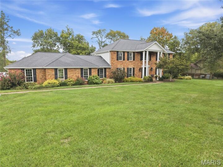Property Photo:  9 Clarkson Farm Drive  MO 63017 