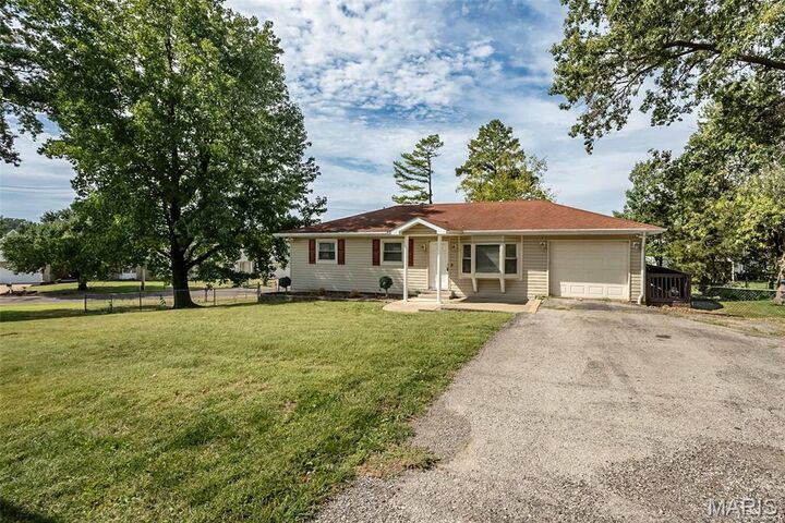 Property Photo:  4345 Ringer Road  MO 63129 
