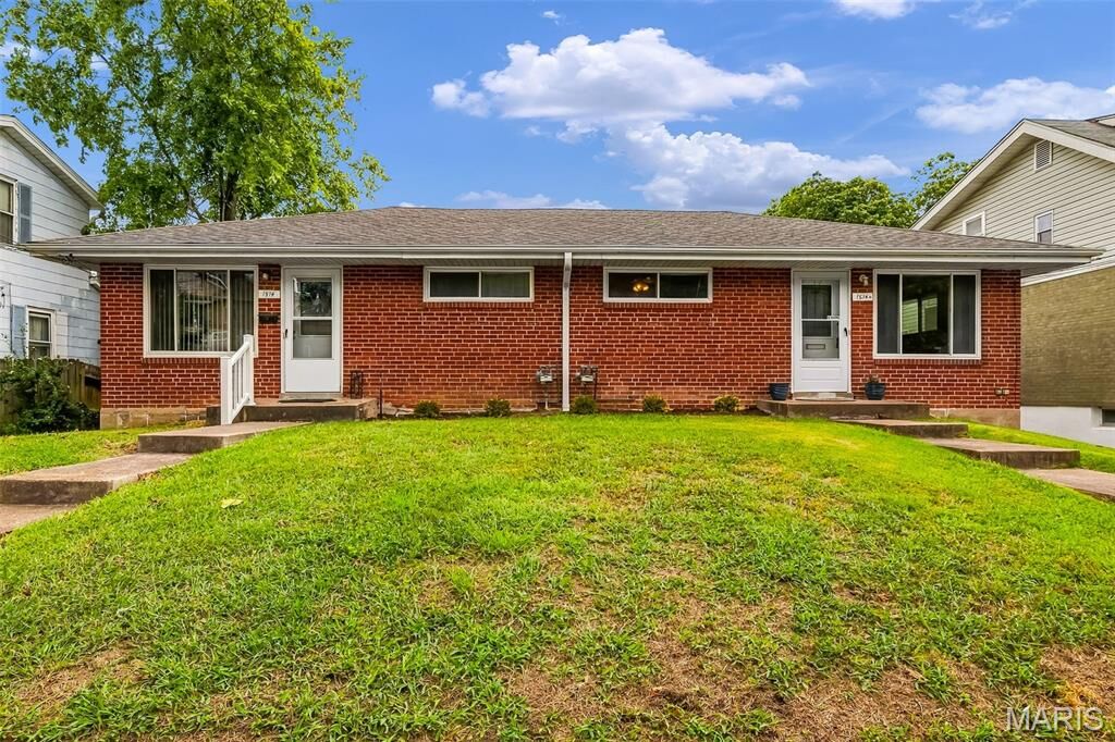Property Photo: 1514 Yale Avenue MO 63117