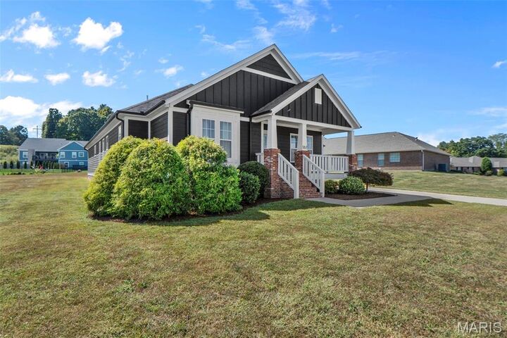 Property Photo:  557 Cloverdale Ranch Road  MO 63701 