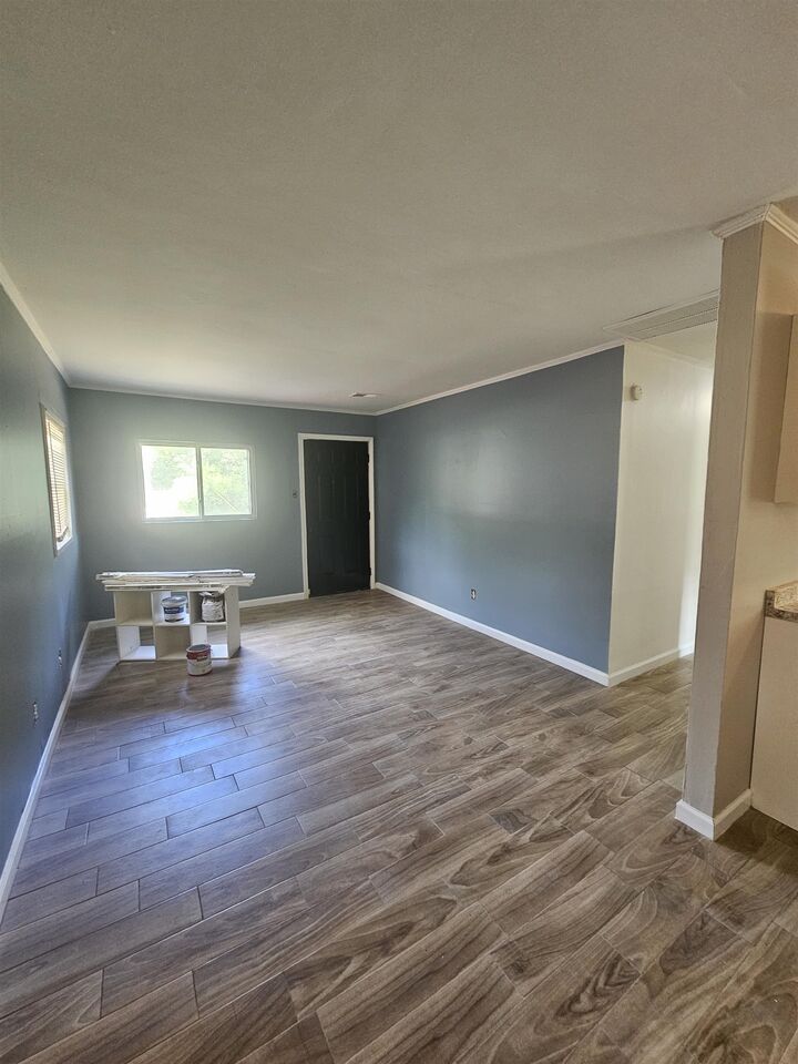 Property Photo:  657 Delta St  TN 38109 