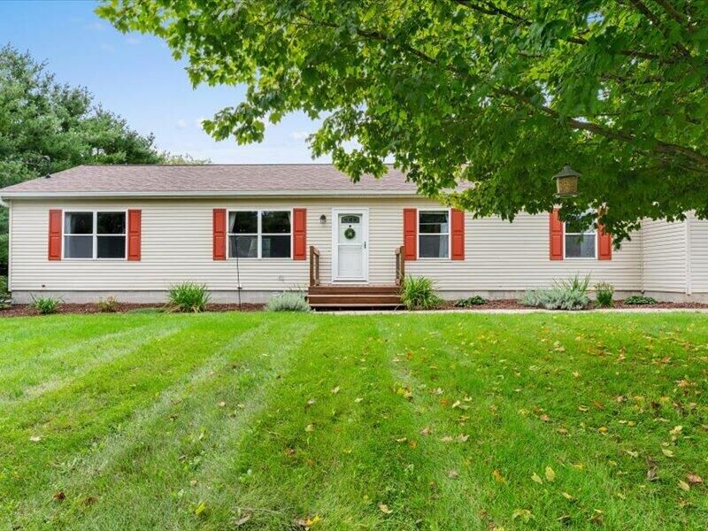 Property Photo: 1415 W Centerline Road MI 48879