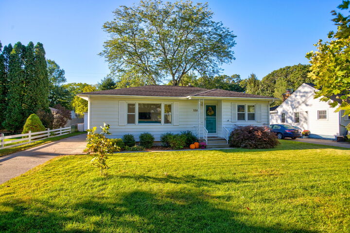 Property Photo: 530 Fleser Court MI 49456