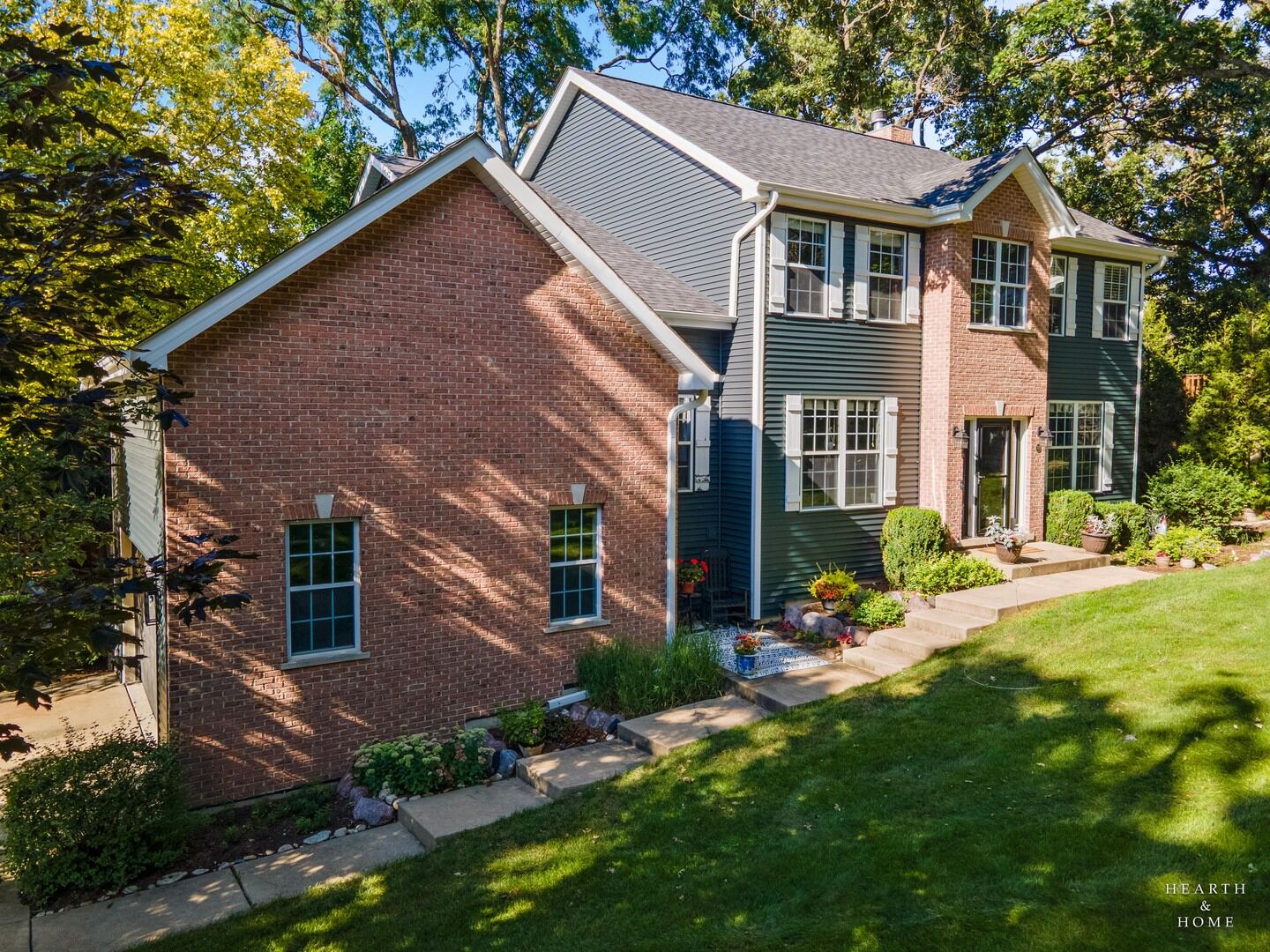 Property Photo:  399 Asbury Avenue  IL 60021 