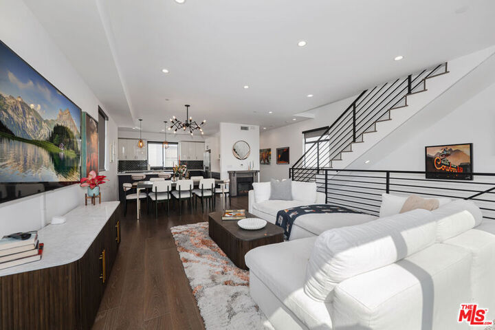 Property Photo:  345 N La Fayette Park Place  CA 90026 