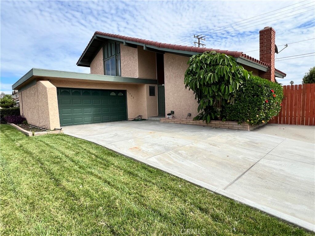 Property Photo:  17822 Harvest  CA 90703 