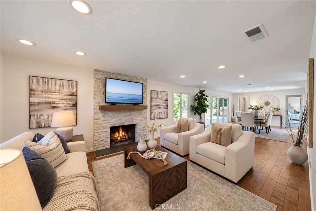 Property Photo:  23522 Marsala  CA 92653 