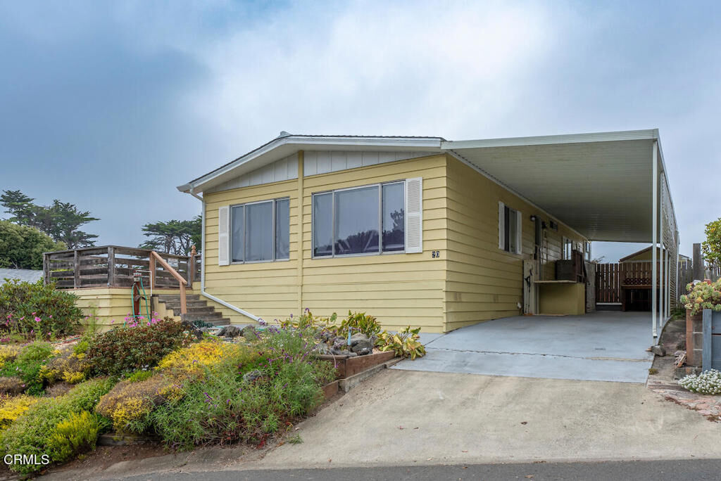 Property Photo:  1184 N Main Street 20  CA 95437 