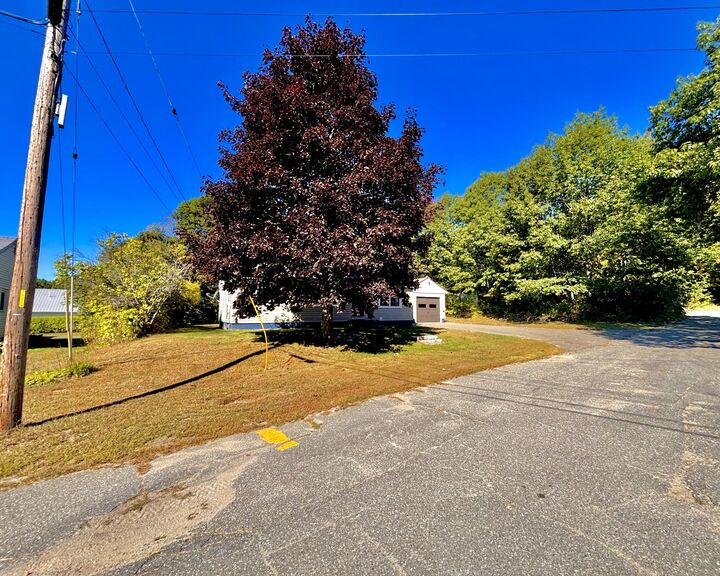 Property Photo:  142 Westwood Avenue  ME 04462 