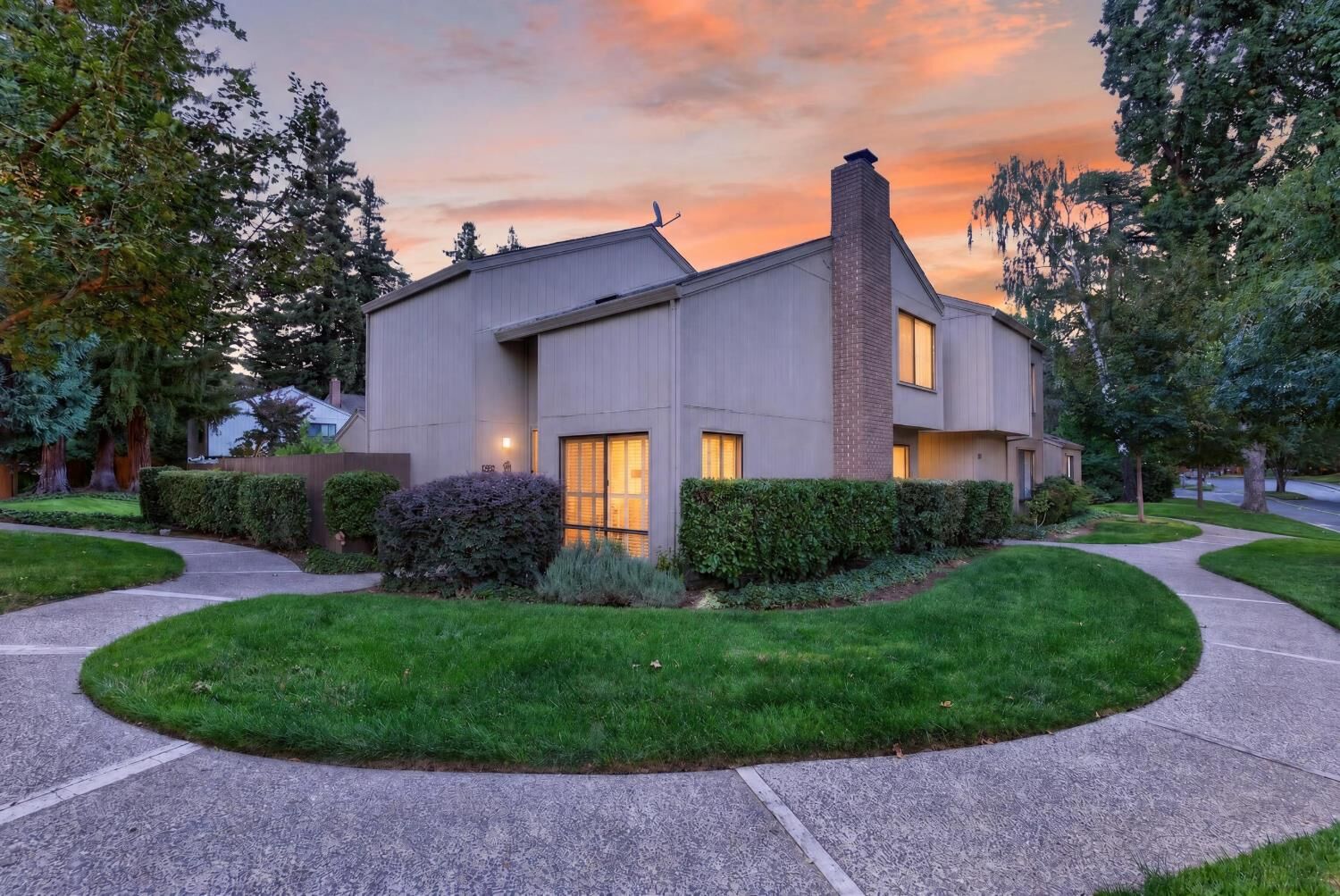 Property Photo:  2279 Swarthmore Drive  CA 95825 