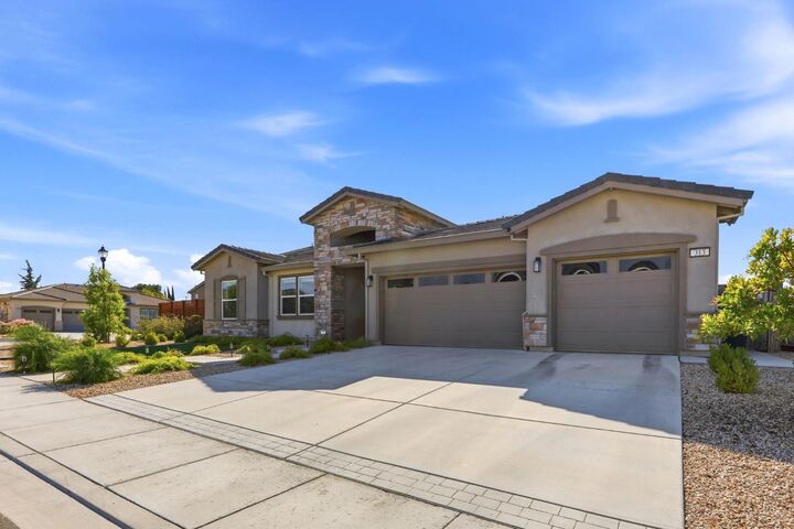 Property Photo: 313 S Adora CA 94561