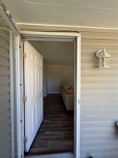 Property Photo:  111 N Hampton Ct  TN 37167 
