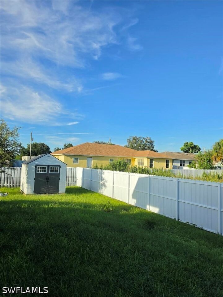 Property Photo: 2908 43rd Street SW FL 33976