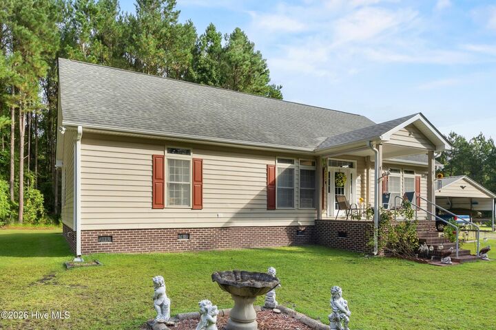 Property Photo: 6079 Bell Williams Road NC 28435
