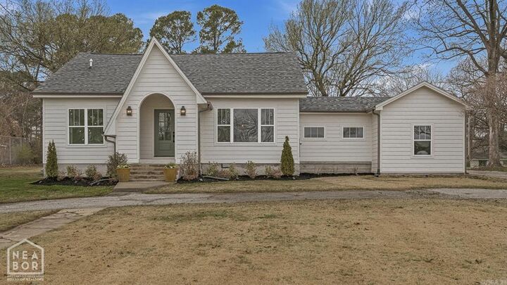 Property Photo: 2005 Wood Street AR 72401