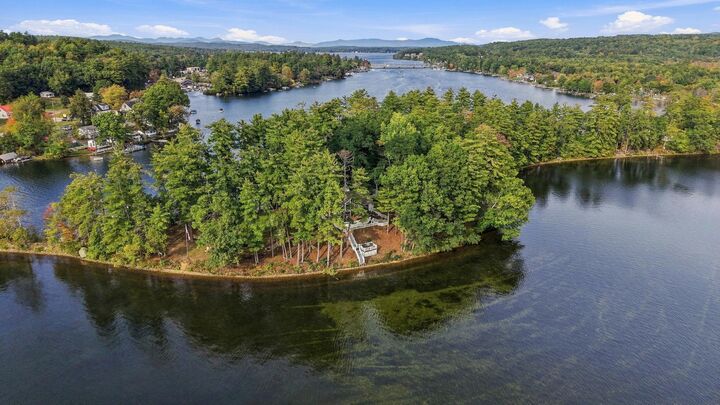 Property Photo: 6 Mohawk Island NH 03220