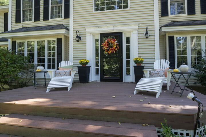 Property Photo:  34 Glance Road  NH 03087 