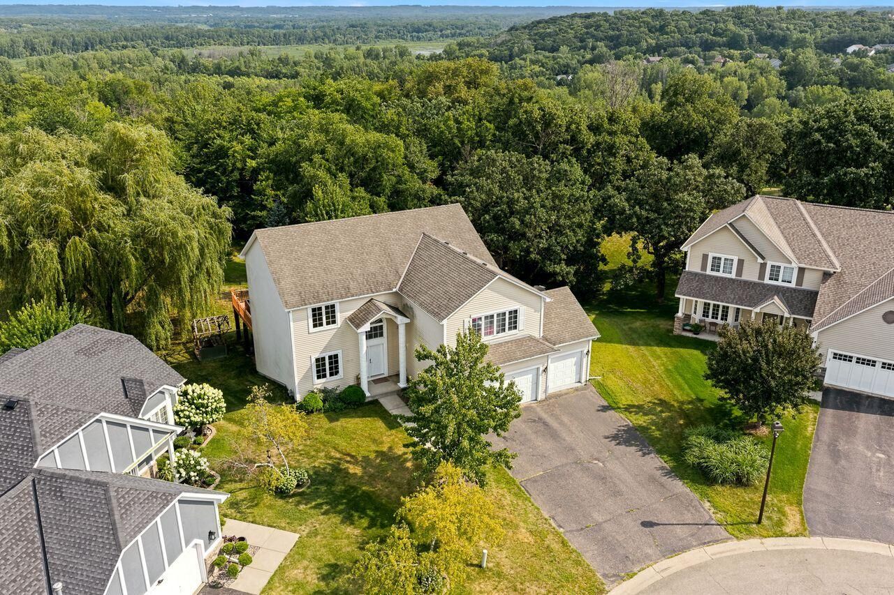 Property Photo:  237 Adam Circle  MN 55315 
