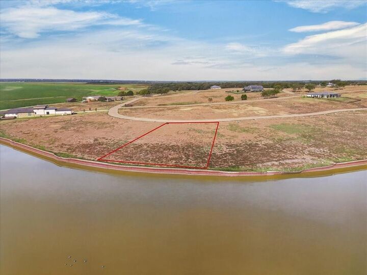 Property Photo: 1219 Beacon Shore TX 75143
