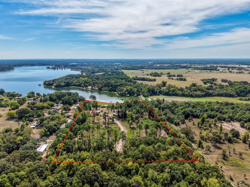 Property Photo:  128 County Road 4849  TX 75494 