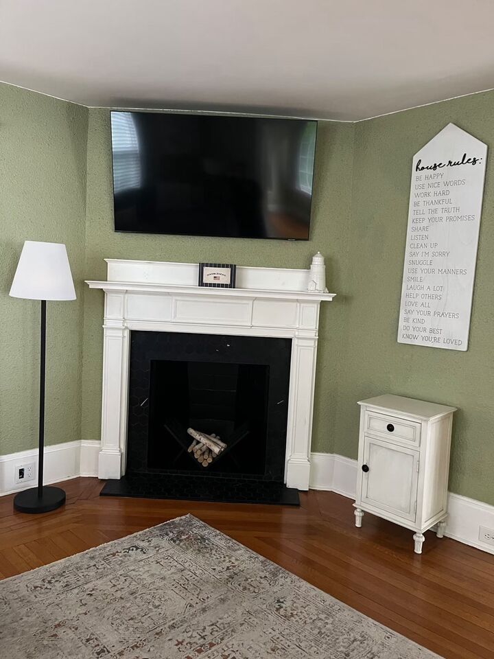 Property Photo:  277 Pleasant St  MA 01945 