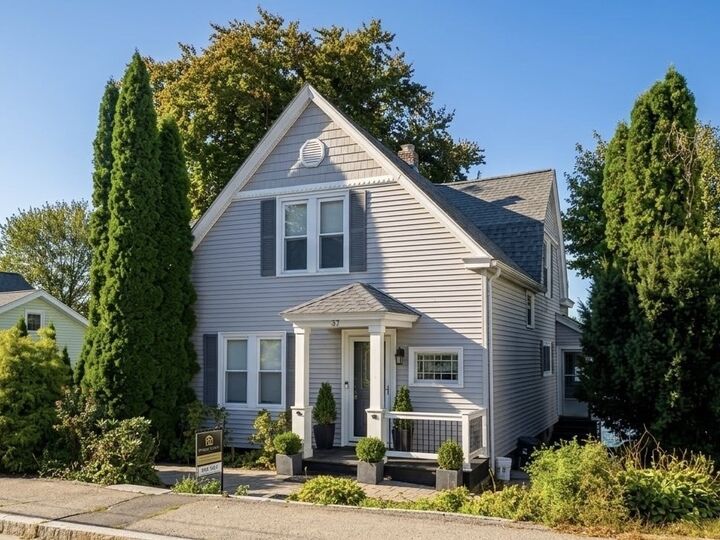 Property Photo:  37 Proctor St  MA 01606 