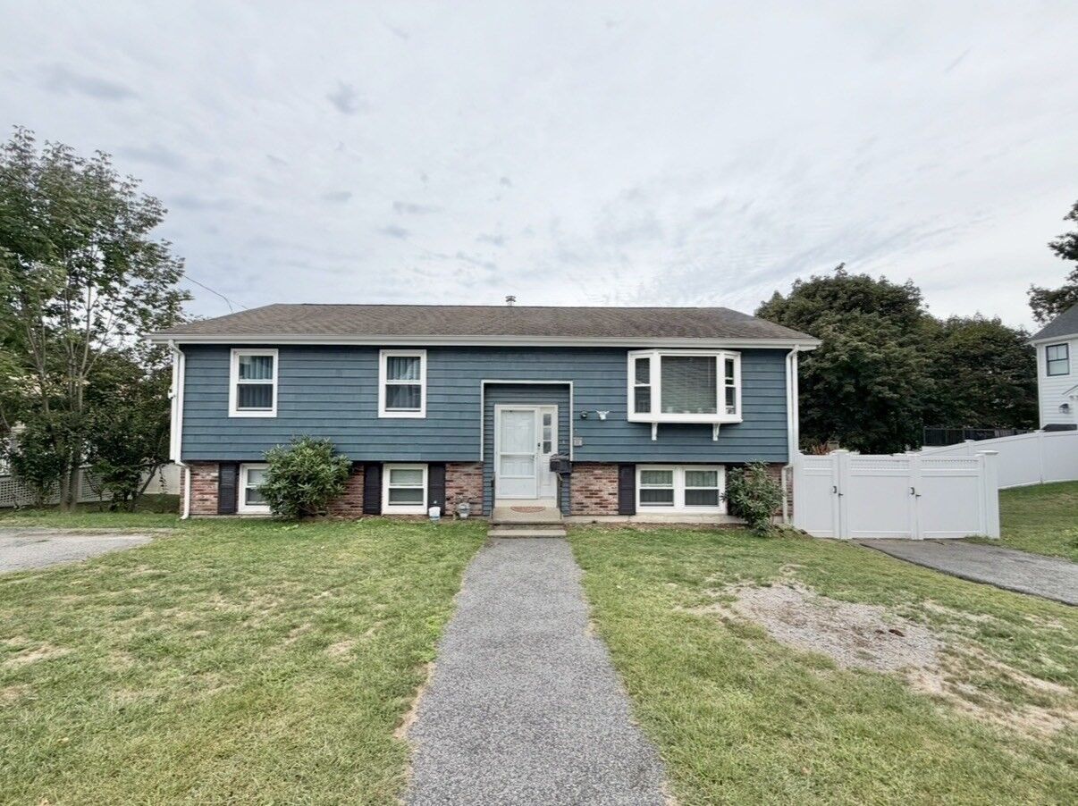 Property Photo:  22 Dorchester St  MA 02453 