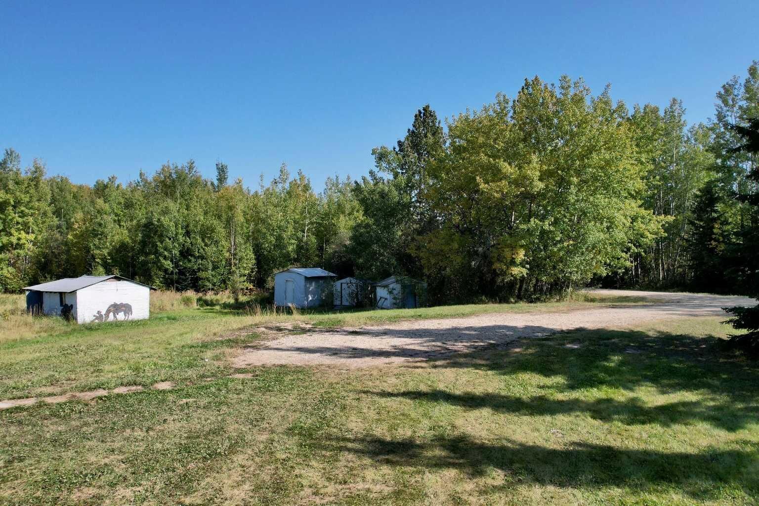 Property Photo:  9230 Township Road 584  AB T0E 1N0 