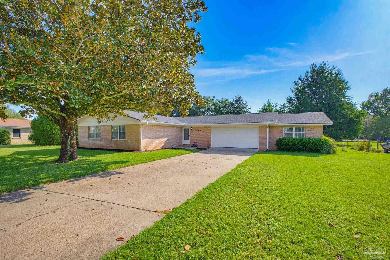 Property Photo:  2216 Zane Grey Ln  FL 32534 