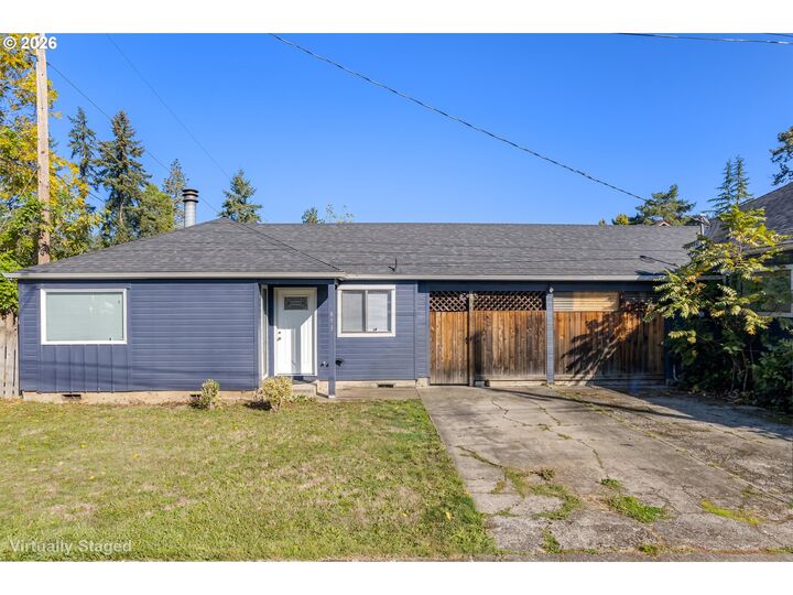 Property Photo:  893 Sprague St  OR 97405 