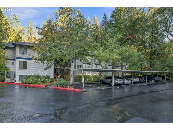 Property Photo: 5156 SW Multnomah Blvd E OR 97219