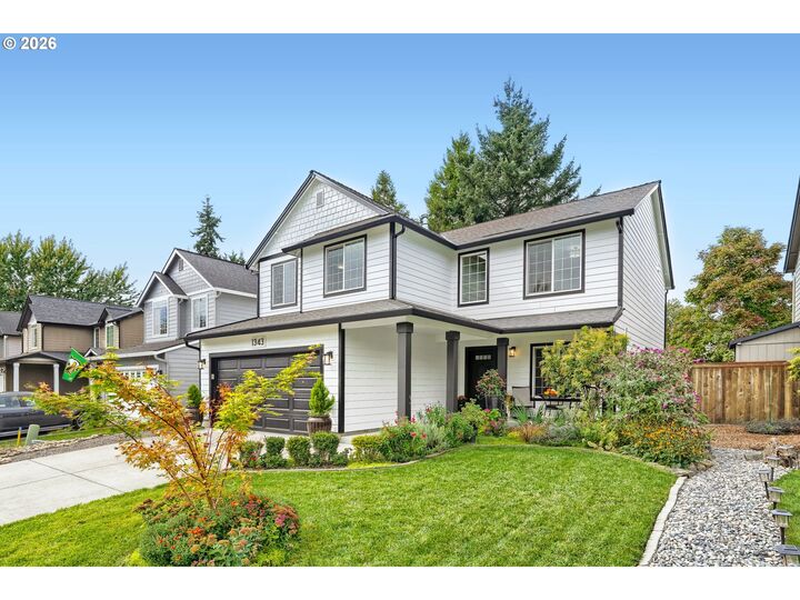 Property Photo:  1343 51st St  WA 98671 