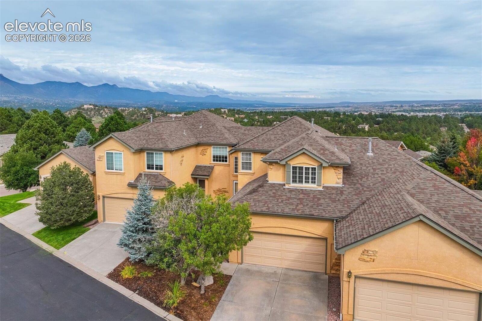 Property Photo:  5763 Sonnet Heights  CO 80918 