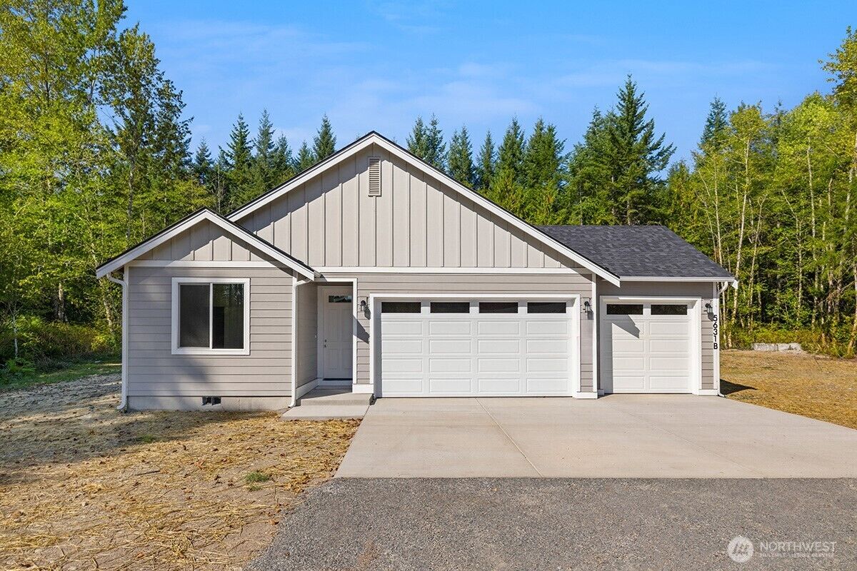 Property Photo:  5631  192nd Street NW 15B  WA 98292 